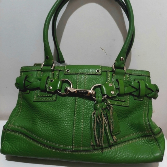 Coach Handbags - Vntg. COACH BAG, LOW START!🥒💚✨🔥💚🔥 leather, GOOD CONDITION, RARE color 💚🥒